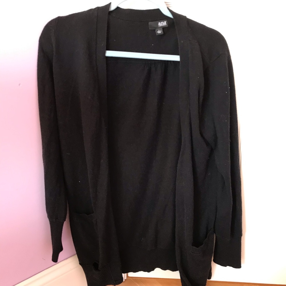 ⭐️a.n.a black cardigan